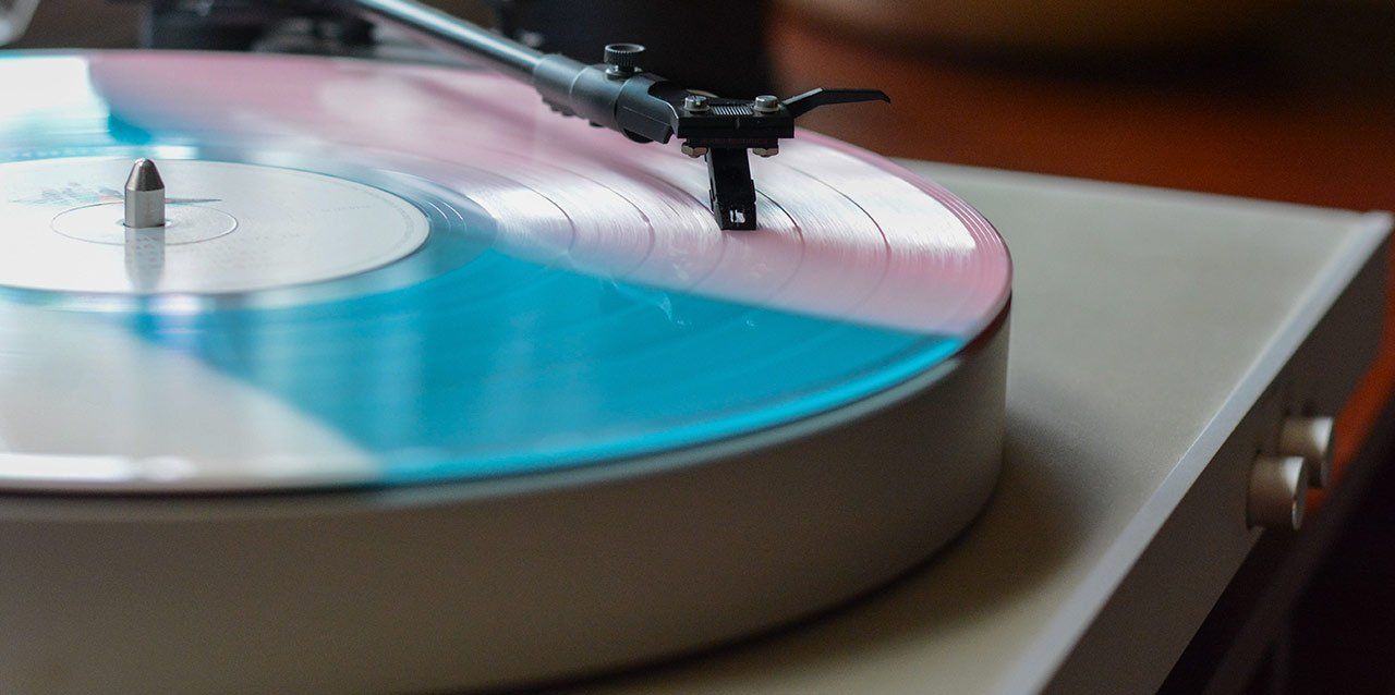 10-canciones-relajantes-1 tocadiscos funcionando