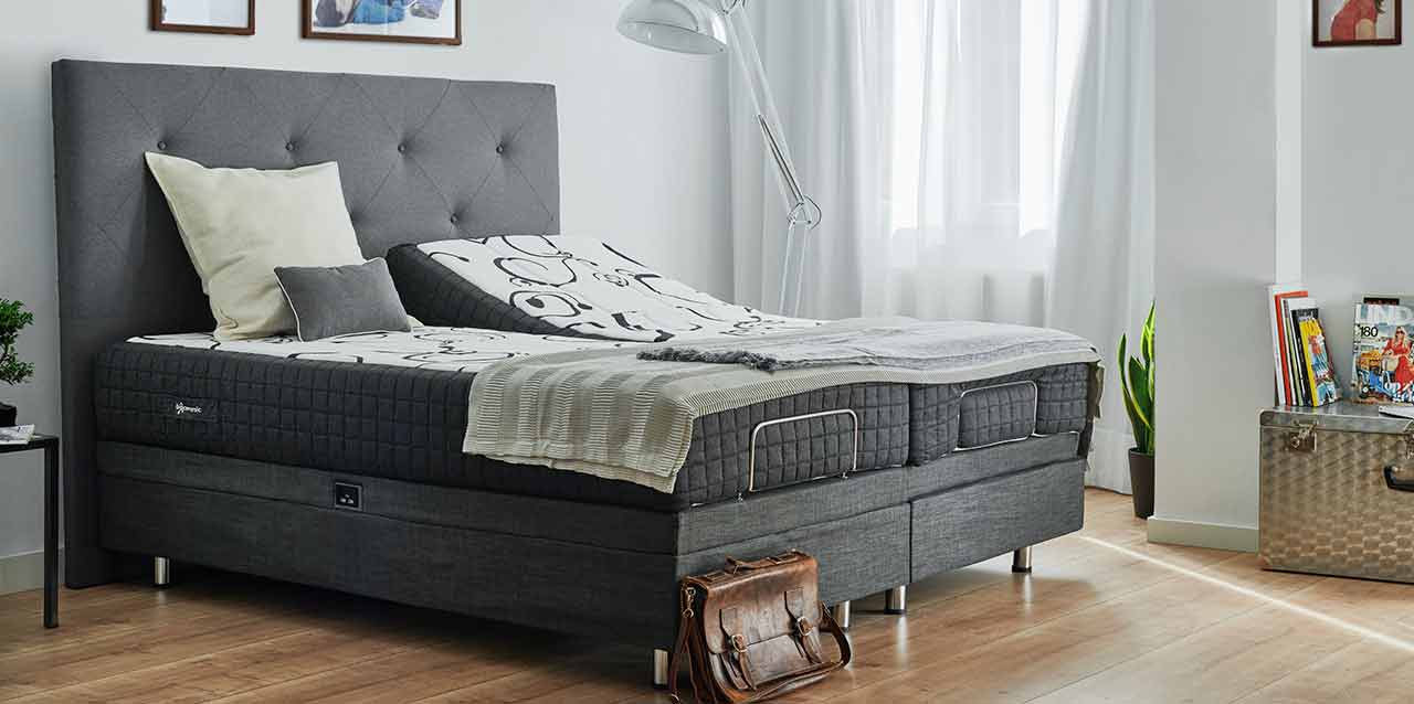 colchones articulados en habitación de diseño