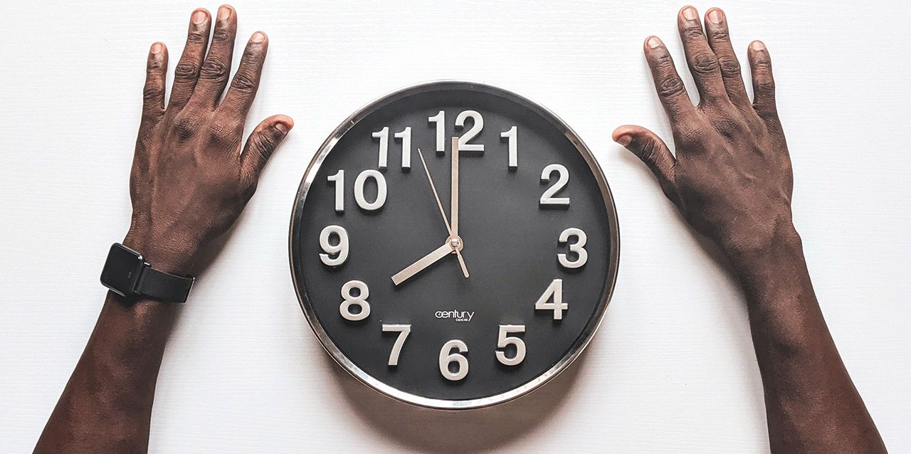 Reloj en mesa Reloj en mesa