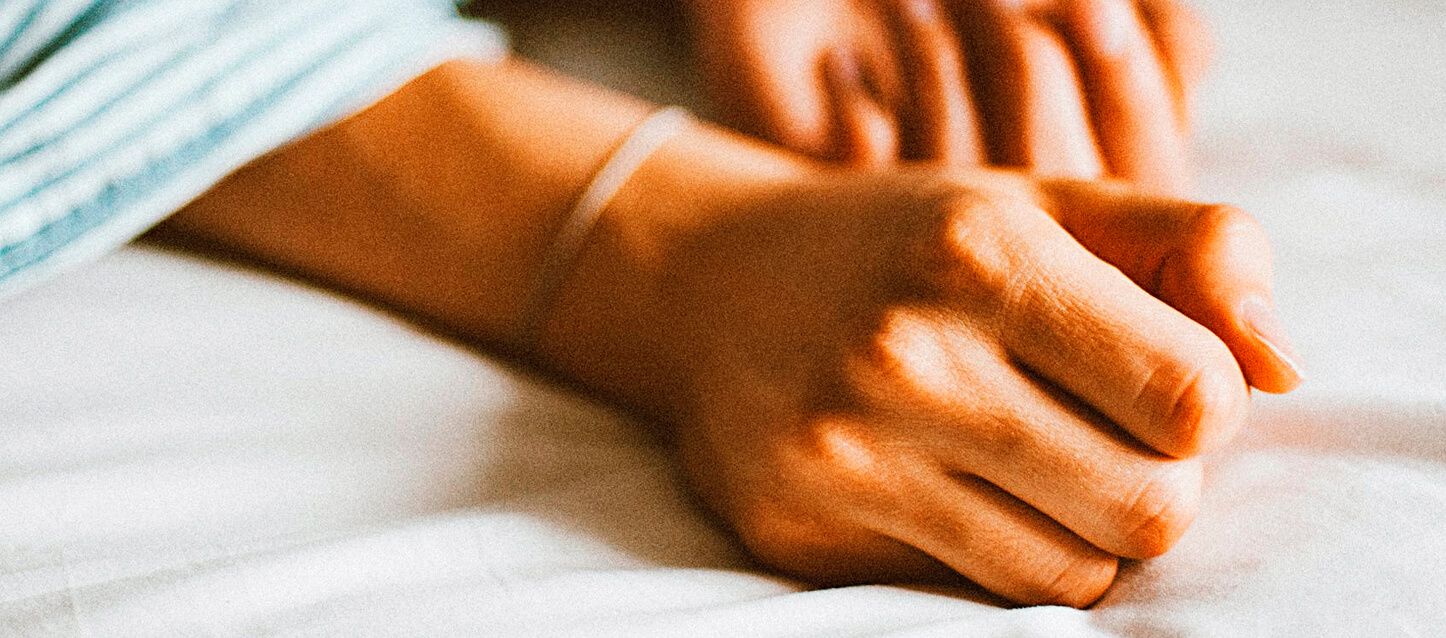 eliminar los espasmos musculares involuntarios durante el sueño